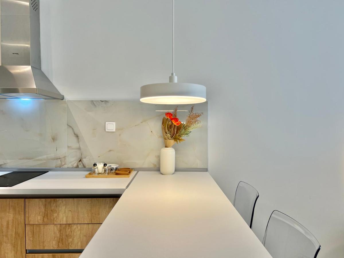Kono Studios & Suites Thessaloniki Buitenkant foto